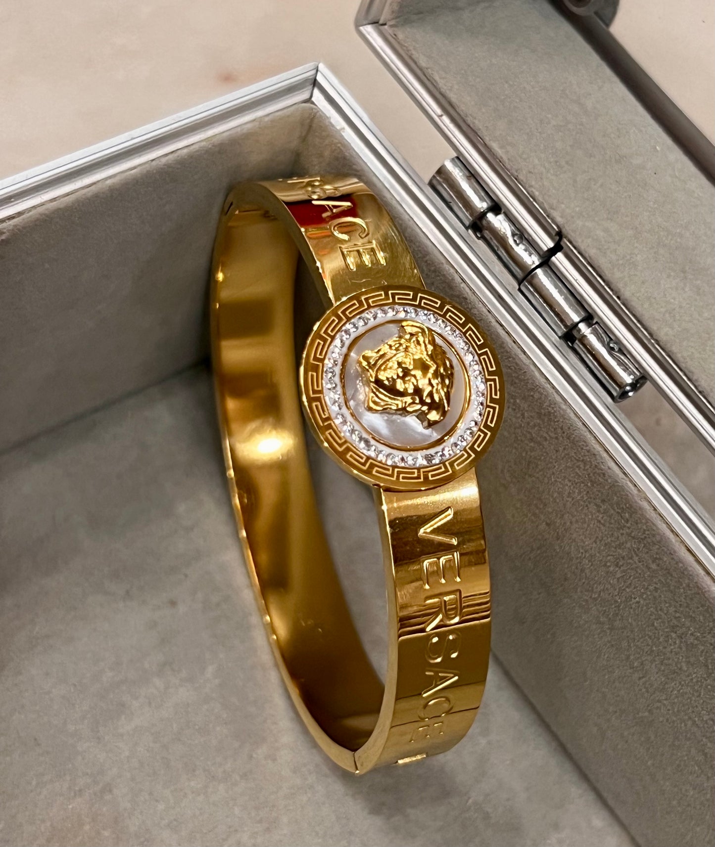 Fine Finish Luxury Bracelet