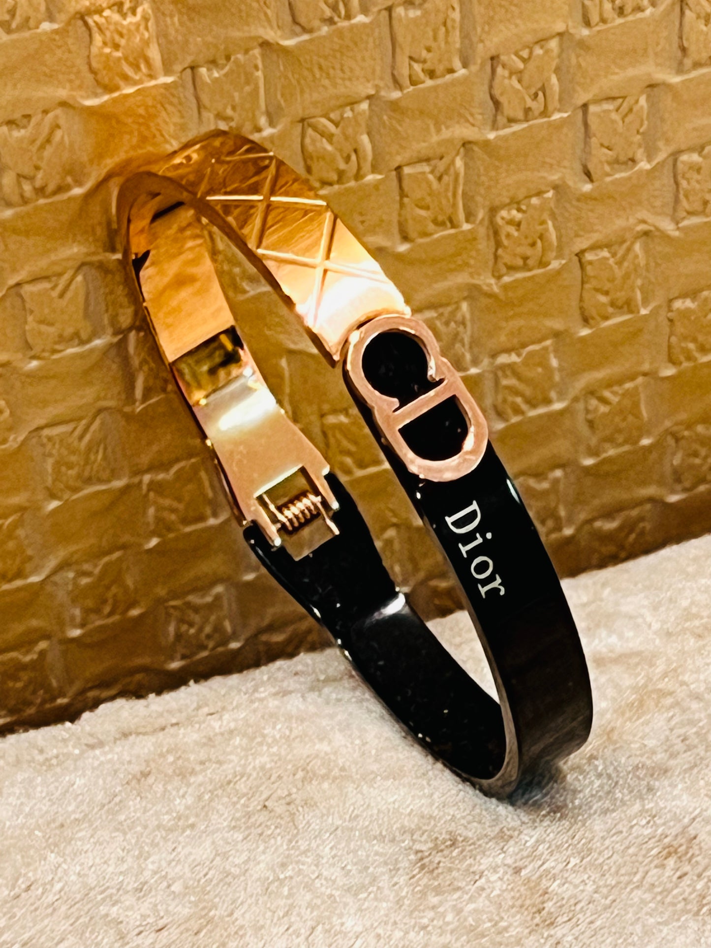Dual Shade Bracelet