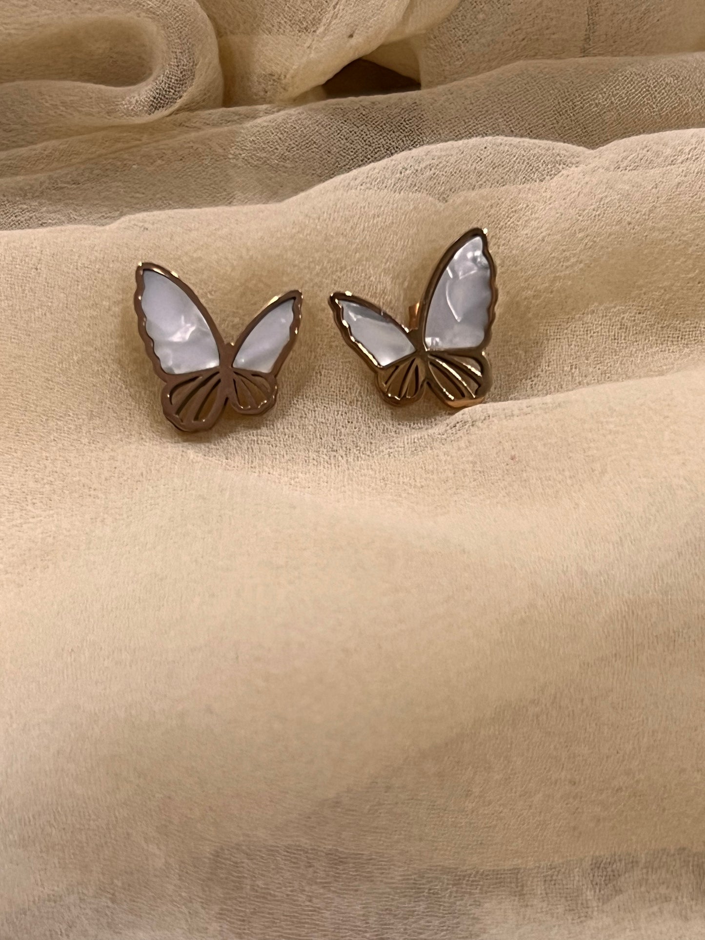 Butterfly studs