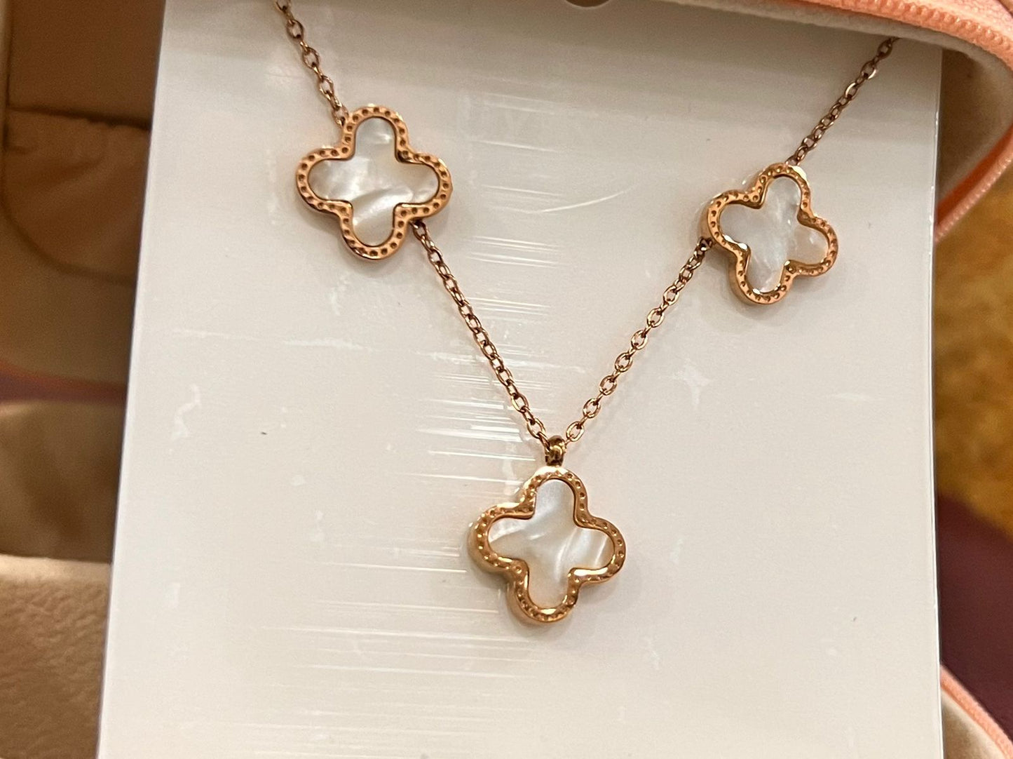 Clover Necklace set