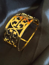 Trendy Designer Gold Bracelet