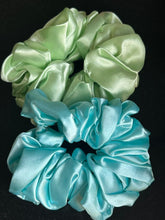 Set of 2 random mix shades floral Scrunchies